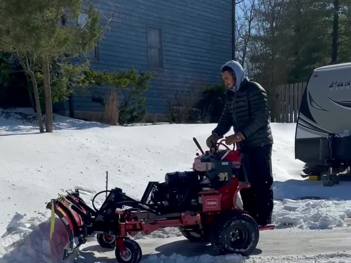 Driveway cleared after a snowfall &mdash; Cape Girardeau, MO